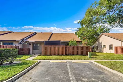 2698 N Nob Hill Road, Sunrise, FL 33322 - Photo 1