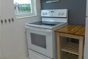 812 NE 15th Ave, Fort Lauderdale, FL 33304 - Photo 3