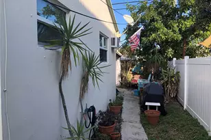 812 NE 15th Ave, Fort Lauderdale, FL 33304 - Photo 41