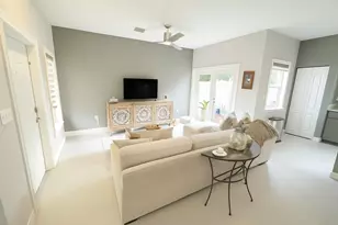 303 SE 22nd St, Fort Lauderdale, FL 33316 - Photo 3