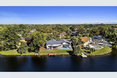 9881 SW 2nd Street, Plantation, FL 33324 - Photo 37