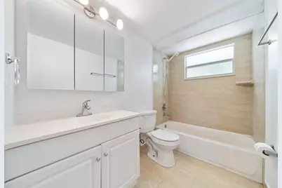 2555 NE 11th Street #606, Fort Lauderdale, FL 33304 - Photo 23