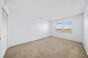 2555 NE 11th St, Fort Lauderdale, FL 33304 - Photo 21