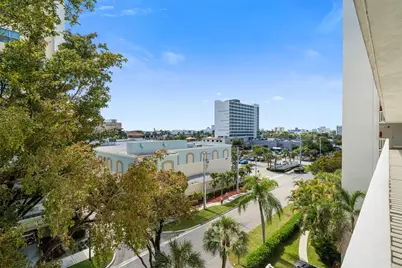 2555 NE 11th Street #606, Fort Lauderdale, FL 33304 - Photo 7