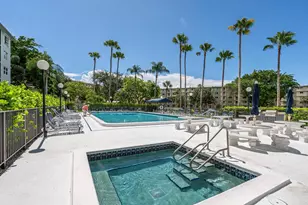 2226 N Cypress Bend Dr, Pompano Beach, FL 33069 - Photo 25