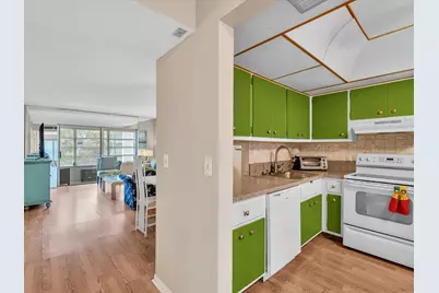 2881 NW 47th Terrace #209, Lauderdale Lakes, FL 33313 - Photo 5