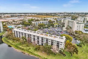 2236 N Cypress Bend Dr, Pompano Beach, FL 33069 - Photo 49