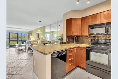 2236 N Cypress Bend Drive #107, Pompano Beach, FL 33069 - Photo 7