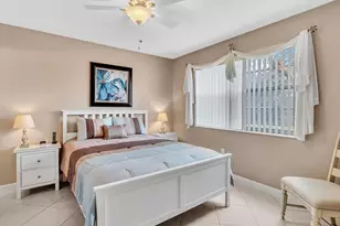 2236 N Cypress Bend Dr, Pompano Beach, FL 33069 - Photo 31