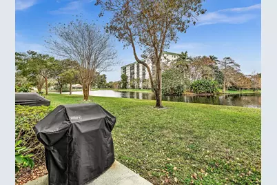 2236 N Cypress Bend Drive #107, Pompano Beach, FL 33069 - Photo 25