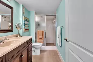 2236 N Cypress Bend Dr, Pompano Beach, FL 33069 - Photo 33