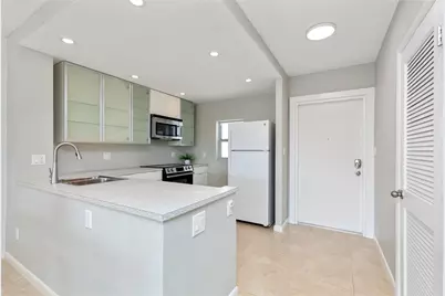 390 N Federal Highway #301, Deerfield Beach, FL 33441 - Photo 13