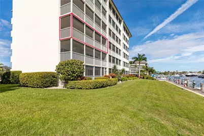 390 N Federal Highway #301, Deerfield Beach, FL 33441 - Photo 35