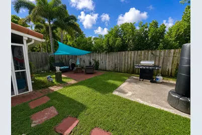 1610-1612 NE 56th Street, Fort Lauderdale, FL 33334 - Photo 15
