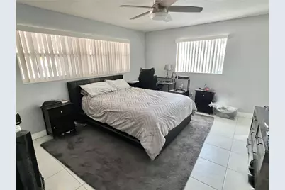 1610-1612 NE 56th Street, Fort Lauderdale, FL 33334 - Photo 23