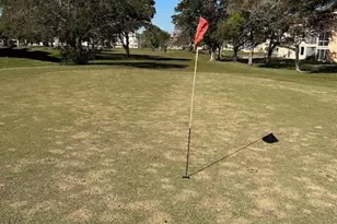 8851 Sunrise Lakes Blvd, Sunrise, FL 33322 - Photo 23