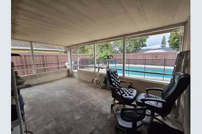 413 SW 73rd Avenue, North Lauderdale, FL 33068 - Photo 29