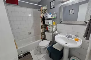 413 SW 73rd Ave, North Lauderdale, FL 33068 - Photo 25