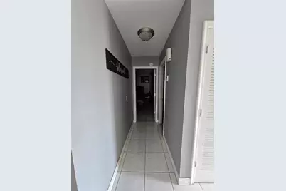 413 SW 73rd Avenue, North Lauderdale, FL 33068 - Photo 7