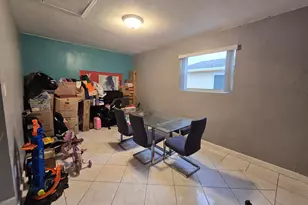 413 SW 73rd Ave, North Lauderdale, FL 33068 - Photo 9