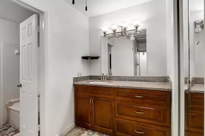 16131 Laurel Drive #33, Weston, FL 33326 - Photo 9