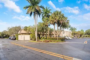 16131 Laurel Dr, Weston, FL 33326 - Photo 23