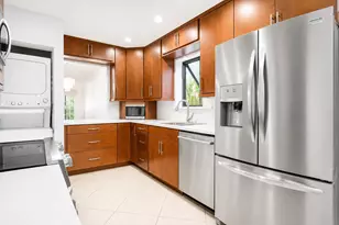 16131 Laurel Dr, Weston, FL 33326 - Photo 5