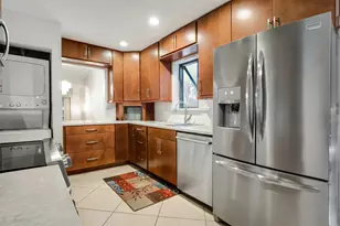 16131 Laurel Dr, Weston, FL 33326 - Photo 5