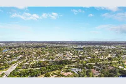 16131 Laurel Drive #33, Weston, FL 33326 - Photo 21