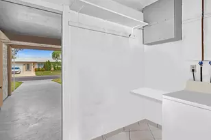 4516 NW 46th St, Tamarac, FL 33319 - Photo 25