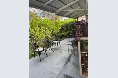 735 NE 37th Street #B, Oakland Park, FL 33334 - Photo 13