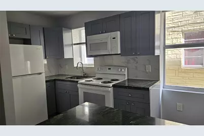 1142 SW 4th Street #3, Miami, FL 33130 - Photo 3