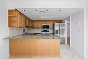 5700 SW 127th Ave, Miami, FL 33183 - Photo 15