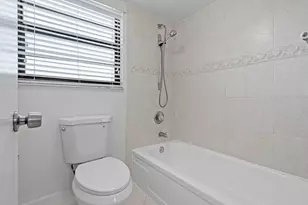 5700 SW 127th Ave, Miami, FL 33183 - Photo 29