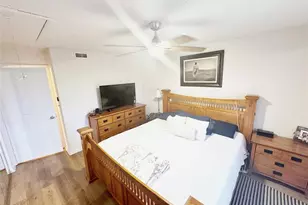 715 Gardens Dr, Pompano Beach, FL 33069 - Photo 9