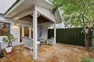 705 NE 1st St, Fort Lauderdale, FL 33301 - Photo 21