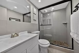 3200 N Palm Aire Dr, Pompano Beach, FL 33069 - Photo 17