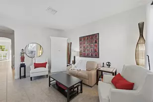 6982 Julia Gardens Dr, Pompano Beach, FL 33073 - Photo 11