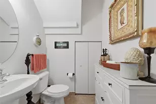 6982 Julia Gardens Dr, Pompano Beach, FL 33073 - Photo 17