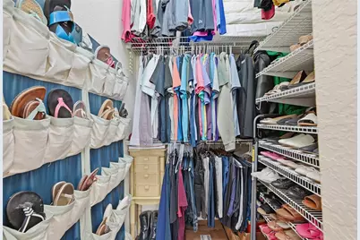 6982 Julia Gardens Drive, Pompano Beach, FL 33073 - Photo 23