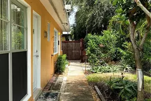 1101 NE 17th Way, Fort Lauderdale, FL 33304 - Photo 5