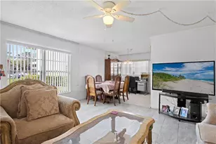 11 S Vista Palm Ln, Vero Beach, FL 32962 - Photo 3