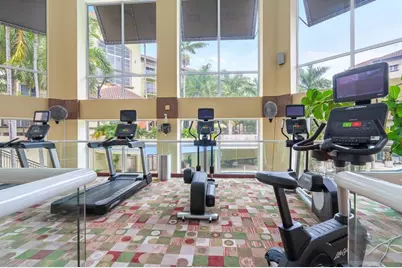 2633 NE 14th Avenue #111, Wilton Manors, FL 33334 - Photo 37