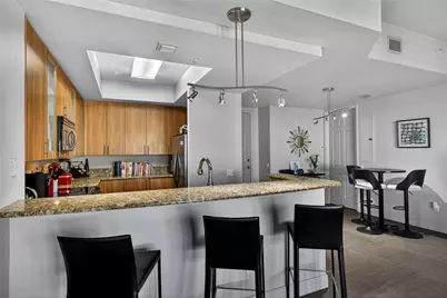 2633 NE 14th Avenue #111, Wilton Manors, FL 33334 - Photo 7