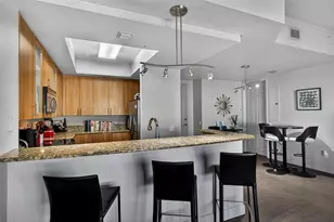 2633 NE 14th Ave, Wilton Manors, FL 33334 - Photo 7