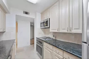 3031 N Ocean Blvd, Fort Lauderdale, FL 33308 - Photo 11