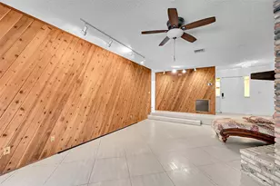 1361 SW 26th Ave, Deerfield Beach, FL 33442 - Photo 15