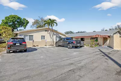 2500 SW 18th Terrace #2, Fort Lauderdale, FL 33315 - Photo 1