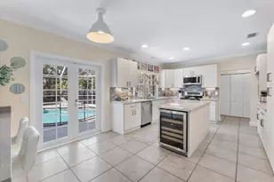 7617 Parkview Way, Coral Springs, FL 33065 - Photo 9