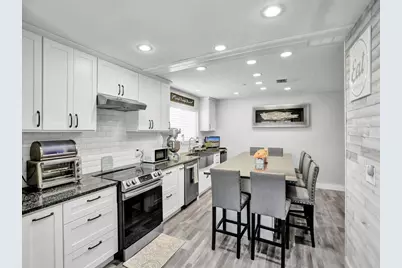 138 Lake Barbara Drive #138, West Palm Beach, FL 33411 - Photo 3